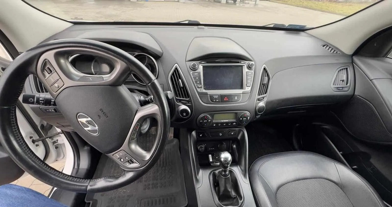 Hyundai ix35 cena 48600 przebieg: 166300, rok produkcji 2013 z Wieluń małe 92